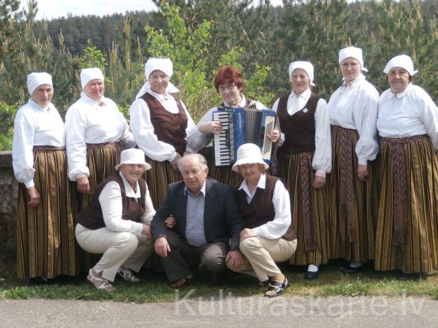 Folkloras kopa sagaida Rīgas seniorus - vasara 2013.g.